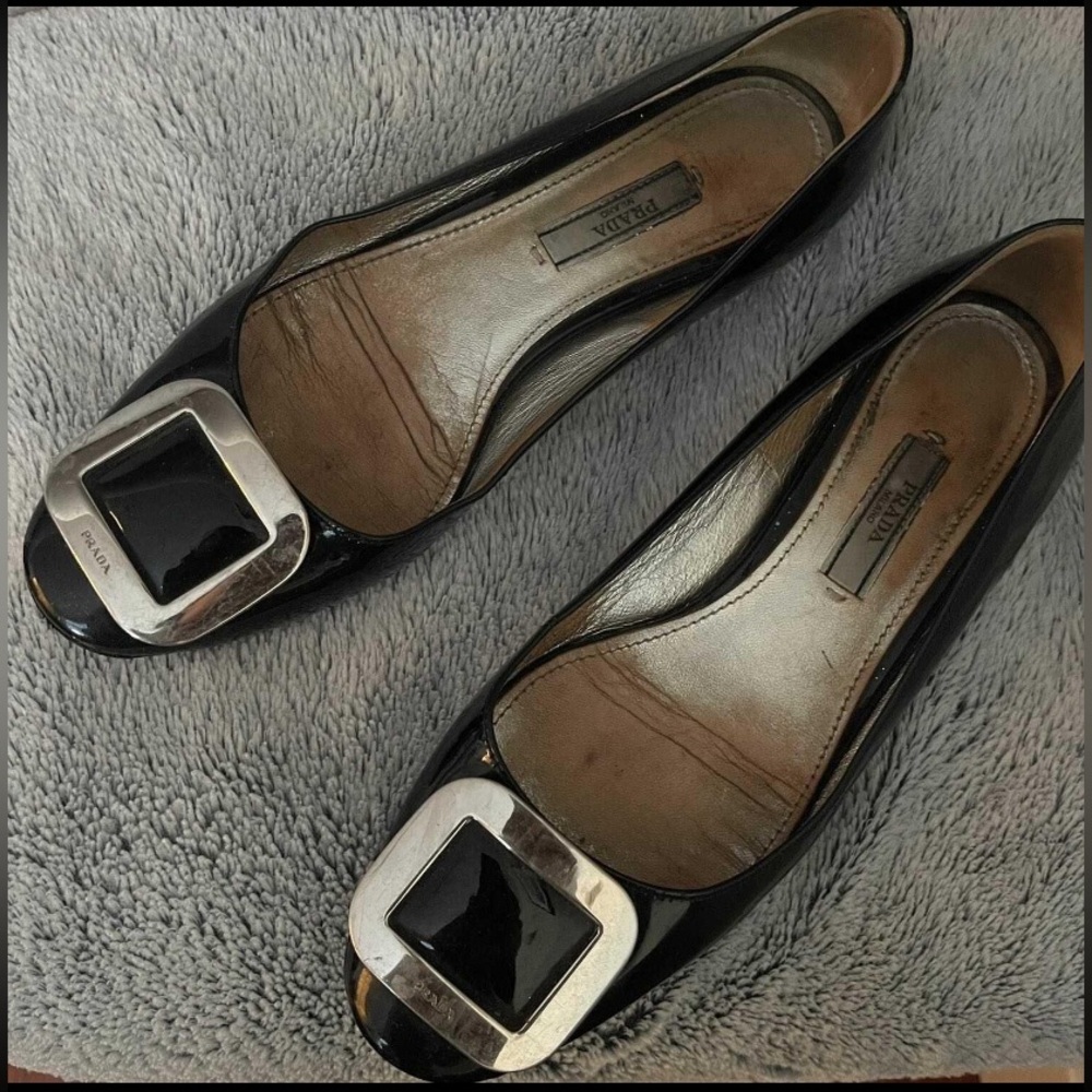Prada authentic flat ballorina